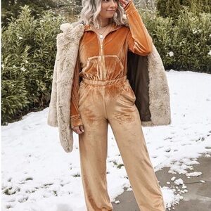 Fabletics Velour Zip Up Wide Leg Onesie Jumpsuit SZ XL tan gold